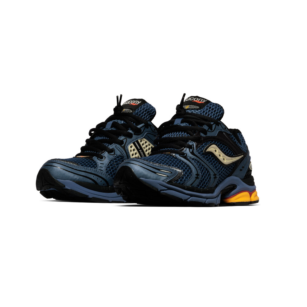 SAUCONY PROGRID TRIUMPH 4 ‘BLUE BLACK’