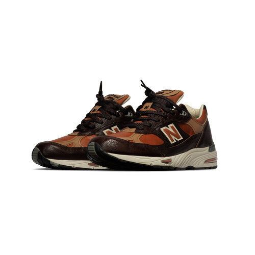 NEW BALANCE 991 V1 ‘CHOCOLATE PLUM CARAMEL CAFE’