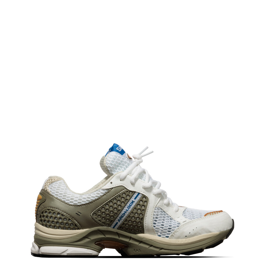 SAUCONY PROGRID TRIUMPH 4 ‘WHITE LAUREL’