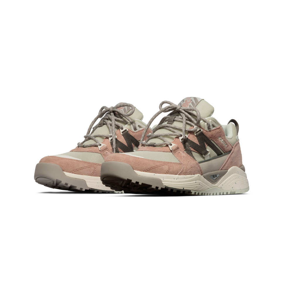 KARHU FUSION XC ‘ADOBE ROSE DARK GULL GRAY’