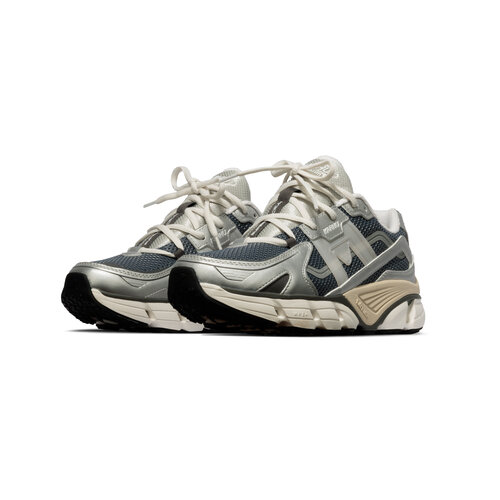 KARHU SUPER FULCRUM ‘SILVER VINTAGE INDIGO’