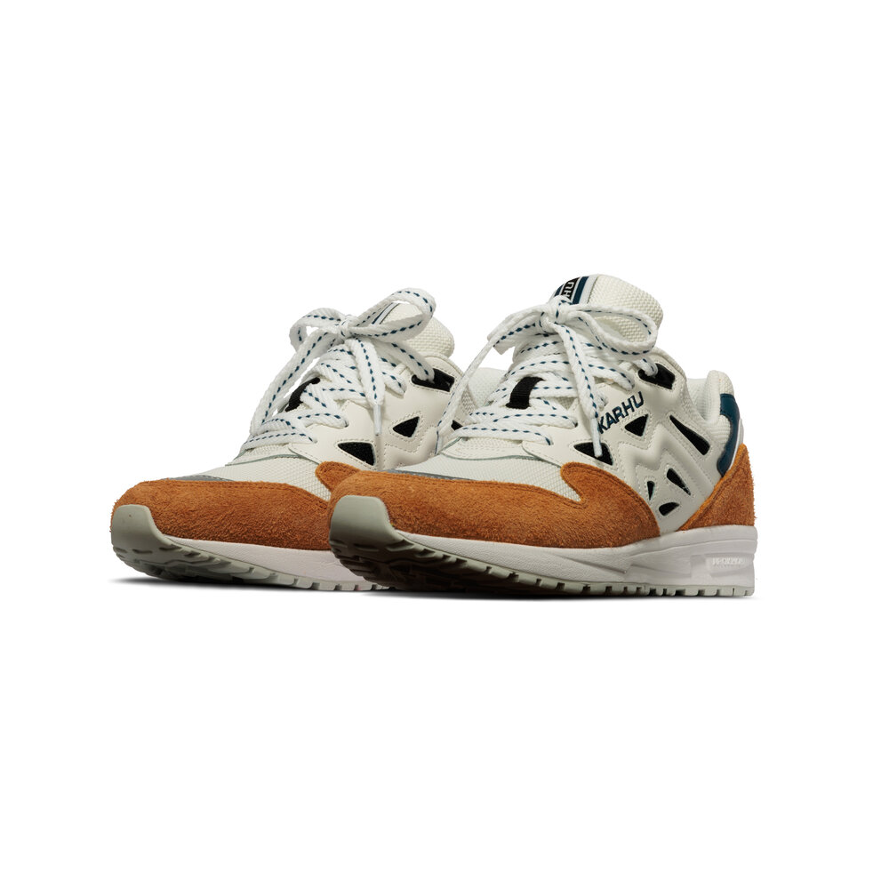 KARHU LEGACY 96 ‘PUMPKIN SPICE BRIGHT WHITE’