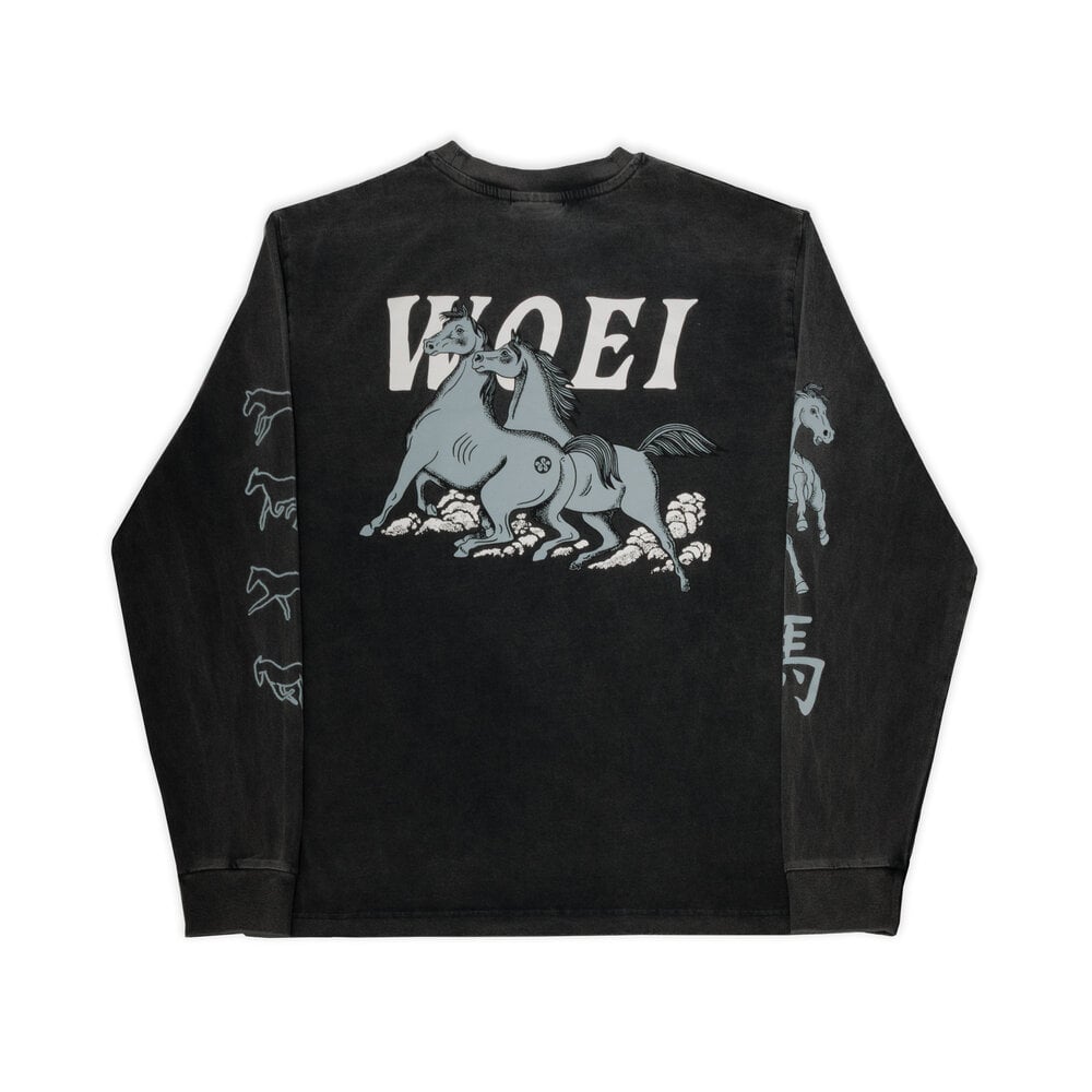 WOEI X LIZER VAN HATTEM ‘YEAR OF THE HORSE’ LONGSLEEVE