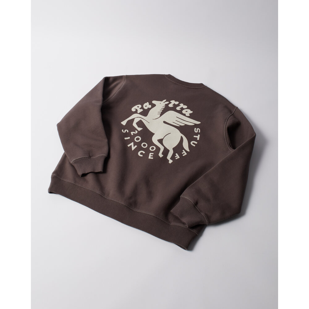 BY PARRA GASOLINE CREW NECK SWEATSHIRT BROWN