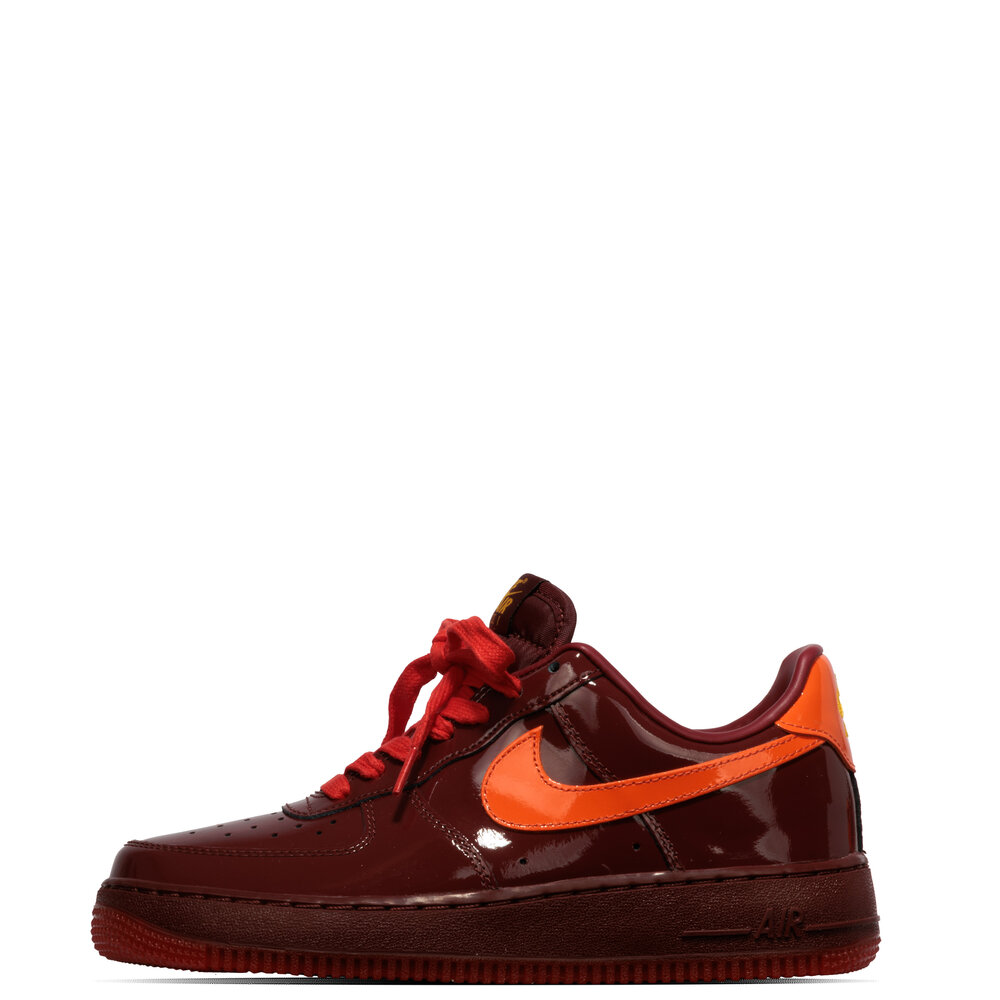 NIKE AIR FORCE 1 LOW QS ‘DARK TEAM RED’
