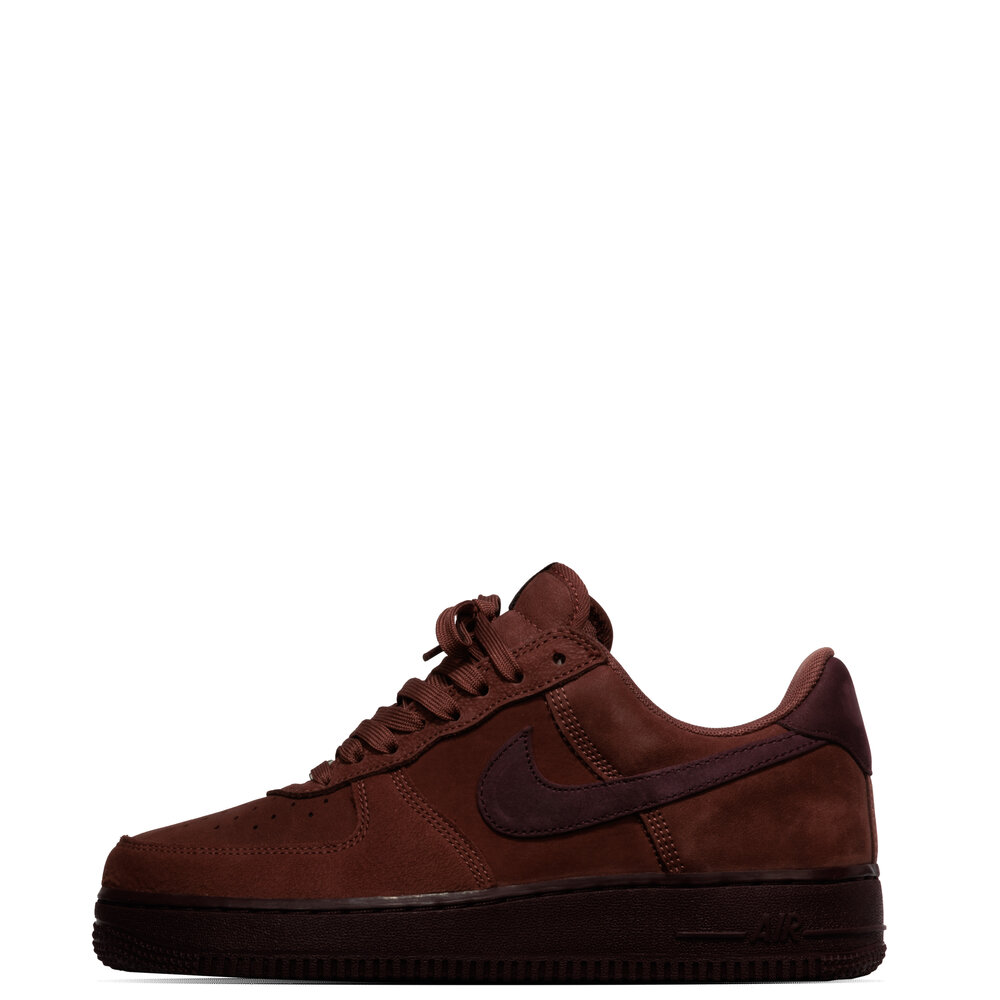 NIKE AIR FORCE 1 LOW RETRO PRM QS ‘RED MAHOGANY'