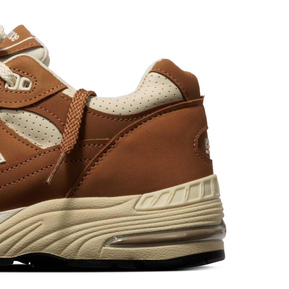 NEW BALANCE 991 V1 ‘CHIPMUNK’