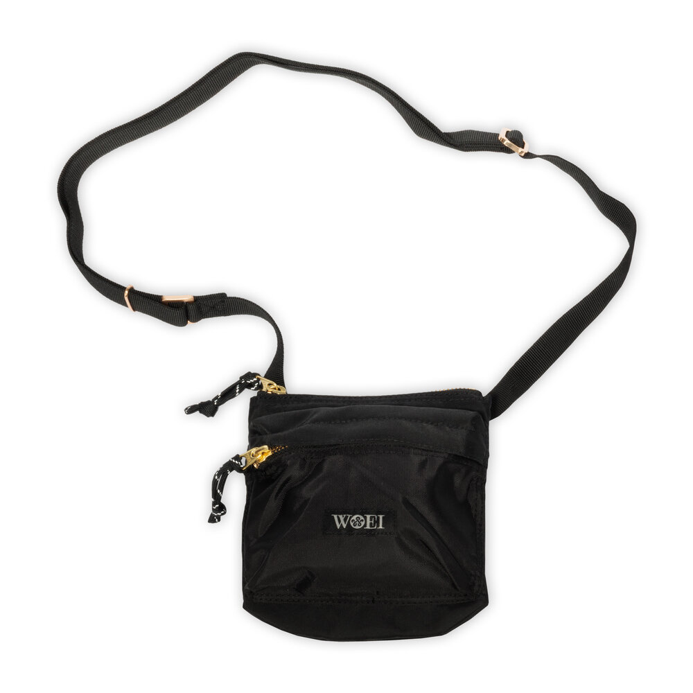 WOEI MINI NECK BAG ‘ BLACK’