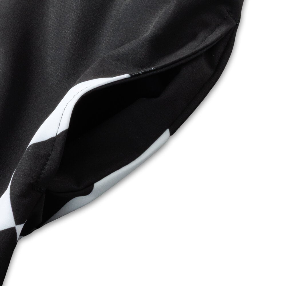 WOEI X UMBRO HOME SHORT
