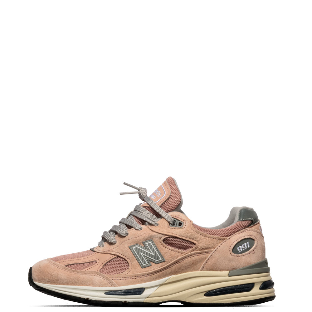 NEW BALANCE 991 V2 ‘MAHOGANY ROSE’