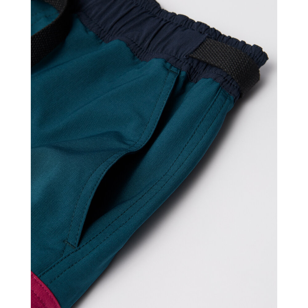 HARDLY HIKED RIPSTOP SHORTS