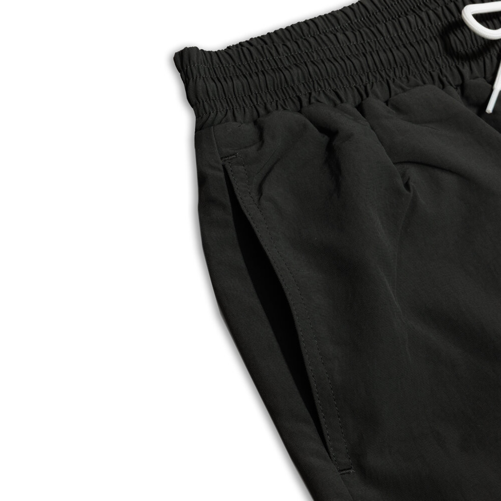 WOEI PATCH SWIM SHORT ‘BLACK