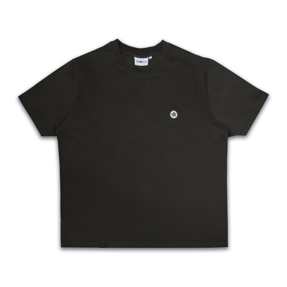 WOEI PATCH PIRATE BLACK TEE