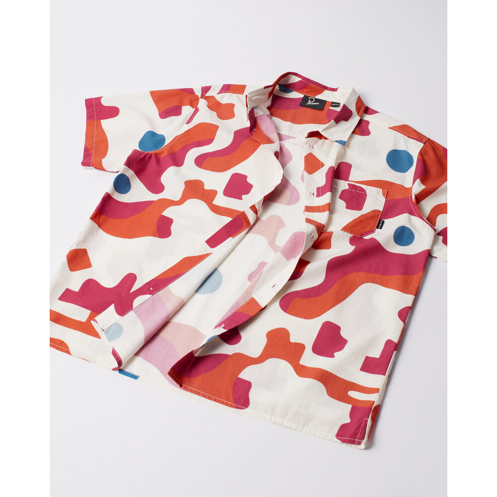 BY PARRA ABSTRACT MOUNTAIN SHORT SLEEVE SHIRT RED