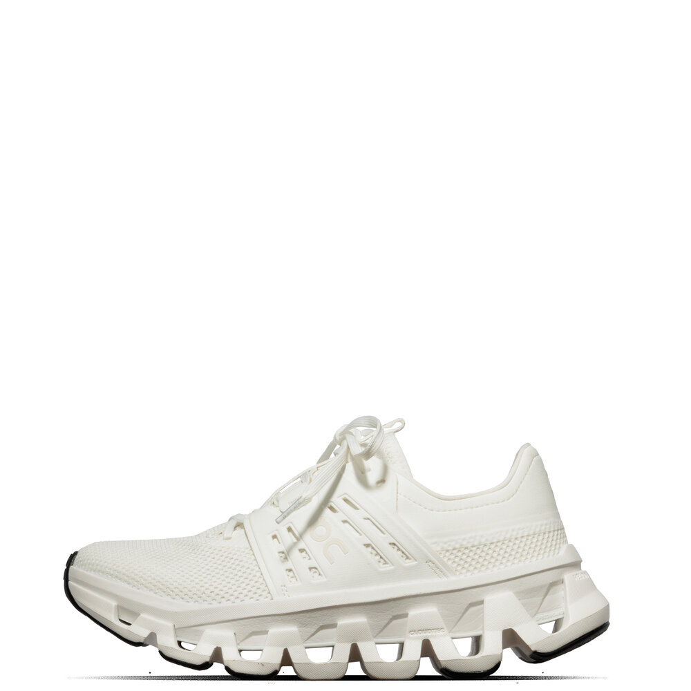 ON CLOUDSWIFT AMP ‘WHITE’