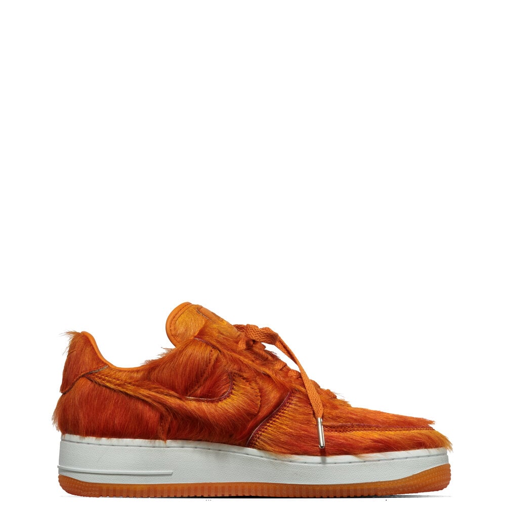 NIKE AIR FORCE 1 QS ‘CAMPFIRE ORANGE’