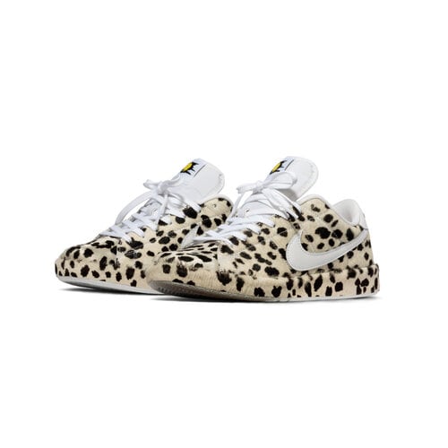 NIKE TENNIS CLASSIC CS PRM CHEW DOG ‘WHITE BLACK’
