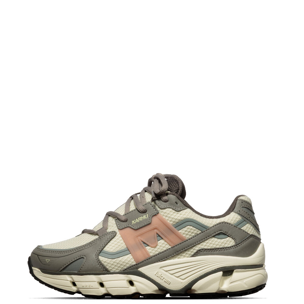 KARHU SUPER FULCRUM ‘GRAY FLANNEL/ADOBE ROSE’