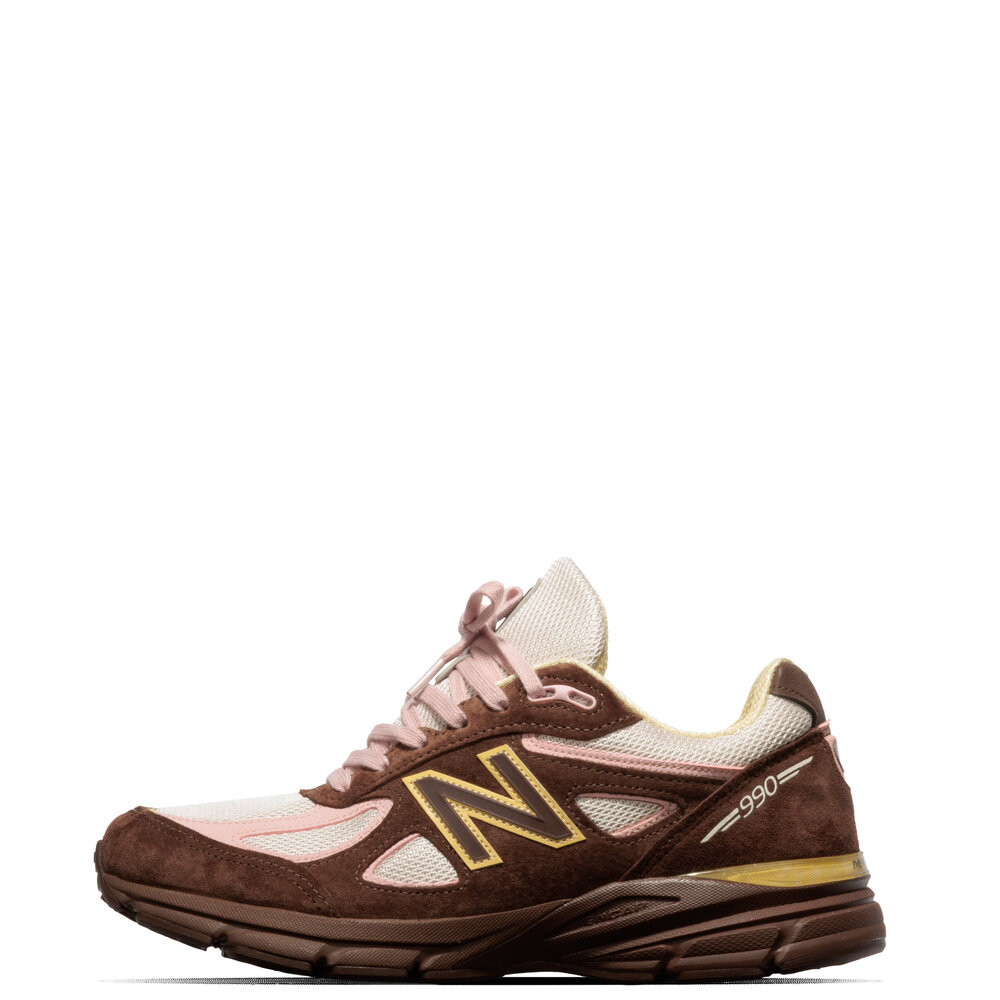 NEW BALANCE 990 V4 ‘PUMPERNICKEL PINK CHALK’