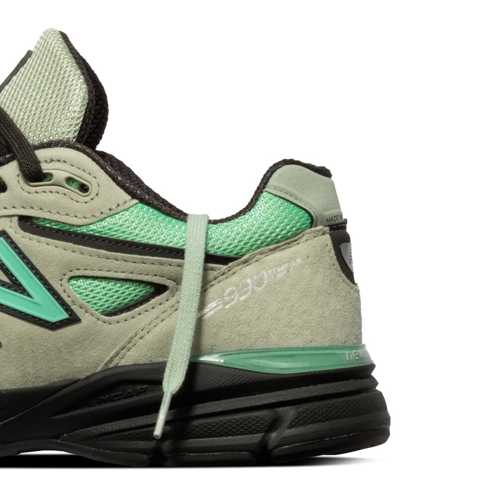 NEW BALANCE 990 V4 ‘SILVER MOSS BRIGHT MINT’