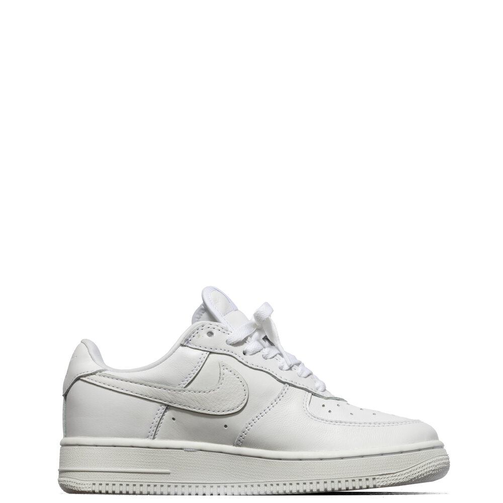 NIKE AIR FORCE 1 ‘01 ‘WHITE’