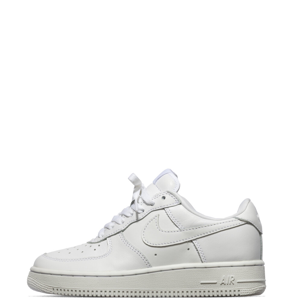 NIKE AIR FORCE 1 ‘01 ‘WHITE’