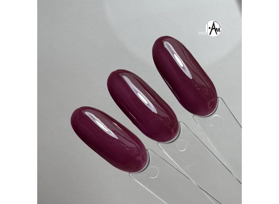 I.Am by BO. Soak Off Gel Polish #083 Berry Dream (15ml)