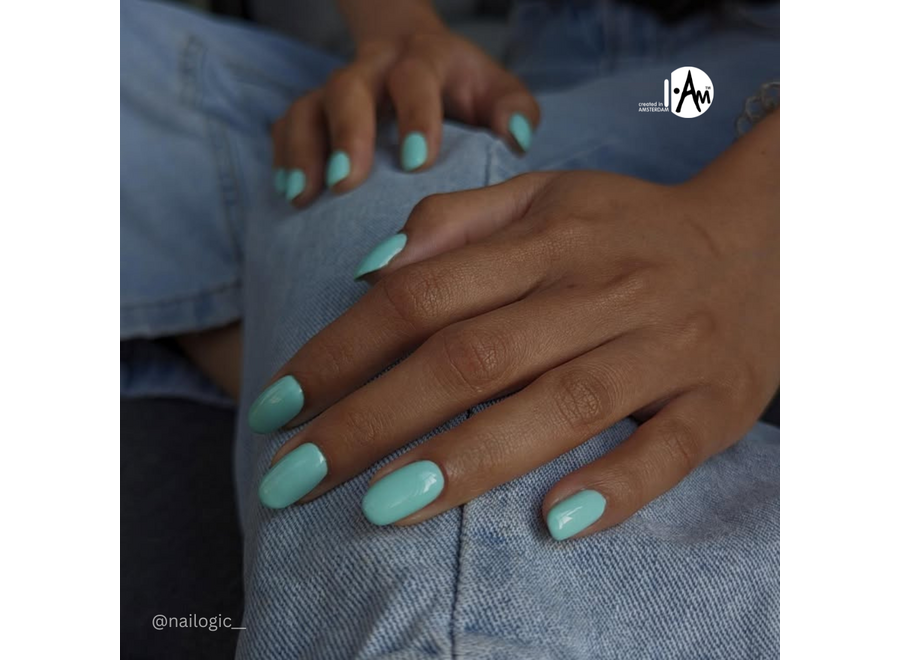 I.Am Soak Off Gel Polish #008 After 8 (7ml)