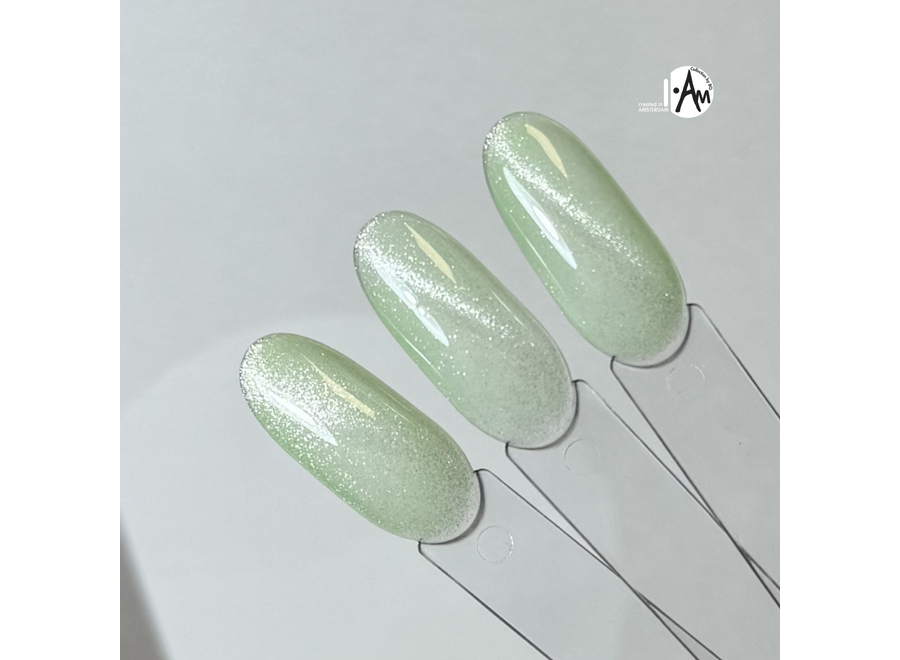 I.Am by BO. Cat Eye Cosmos #010 Birthday Cake (15ml)