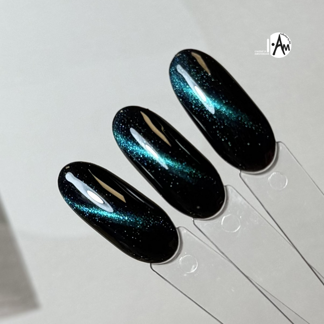 Cat Eye #009 Feline Groovy