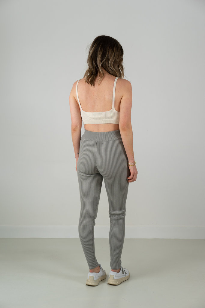 Cordera Mónica Cordera // Ribbed Legging