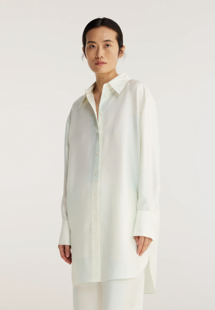 Róhe Róhe // Oversized silk shirt