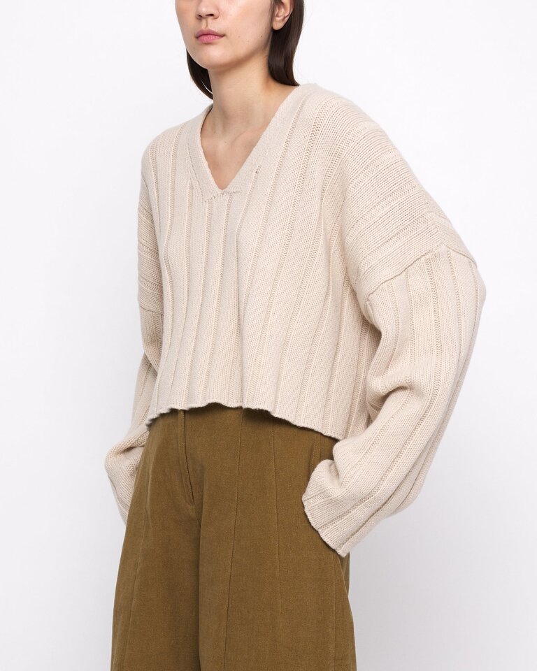 7115 7115 // Oversized Ribbed V-neck