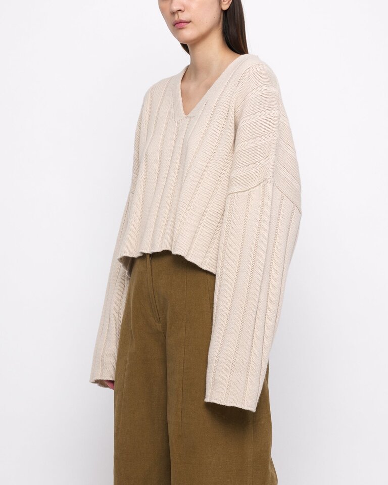 7115 7115 // Oversized Ribbed V-neck