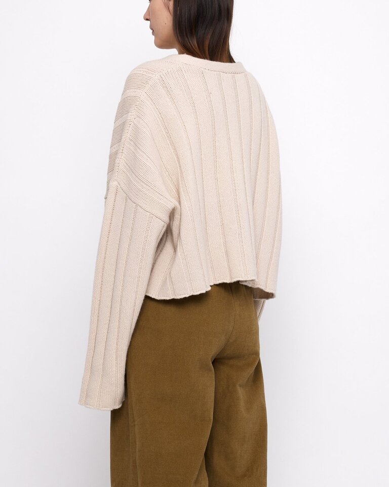 7115 7115 // Oversized Ribbed V-neck