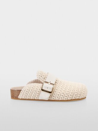 Gebreide schoenen Gebreide schoenen