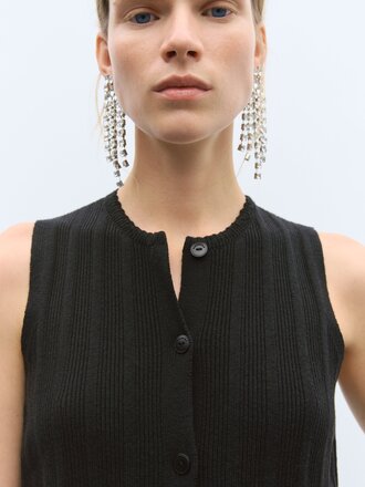 Cordera Merino Wool Ribbed Waistcoat Cordera Merino Wool Ribbed Waistcoat