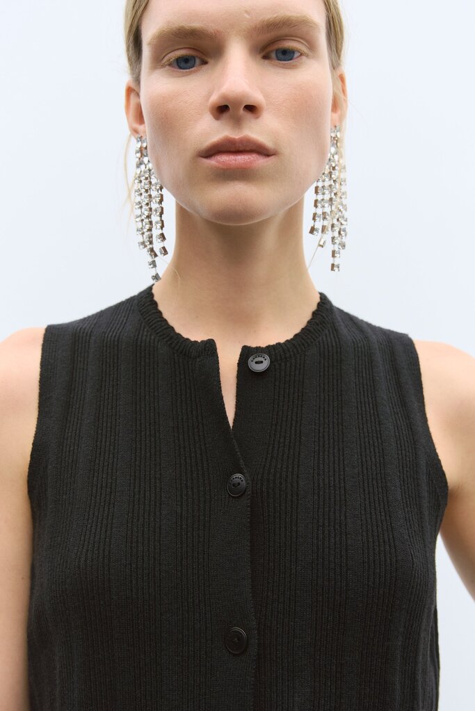 Cordera Cordera // Merino Wool Ribbed Waistcoat