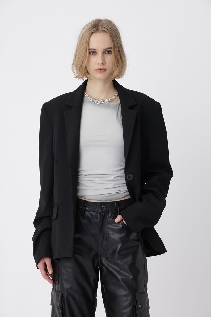Won Hundred Won Hundred // Anira Blazer
