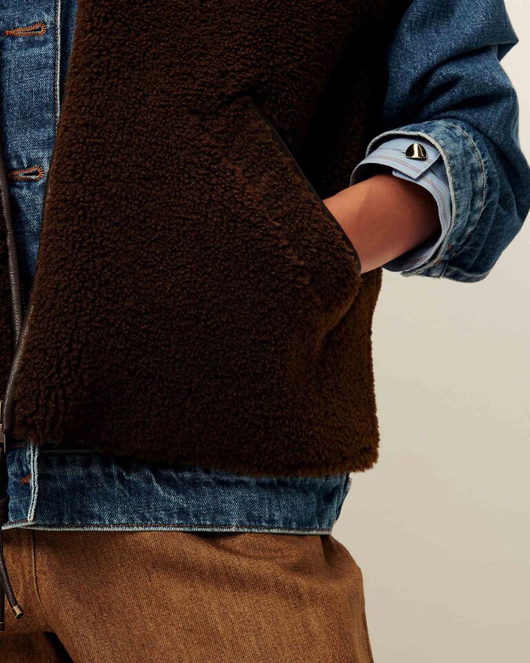 Sessùn Sessùn // Mounty Brown