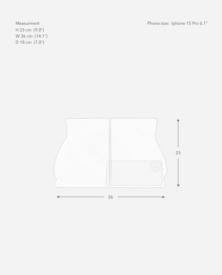 Flattered Flattered // Clay Clutch