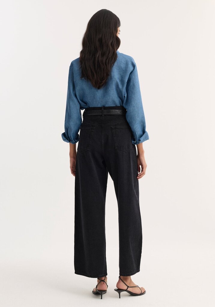 Róhe Róhe // Classic chambray linen shirt