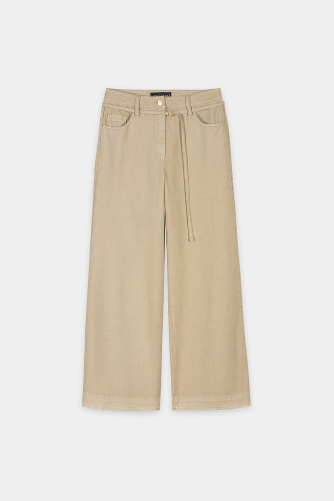 Luisa Cerano Luisa Cerano // 638657.3829 7272