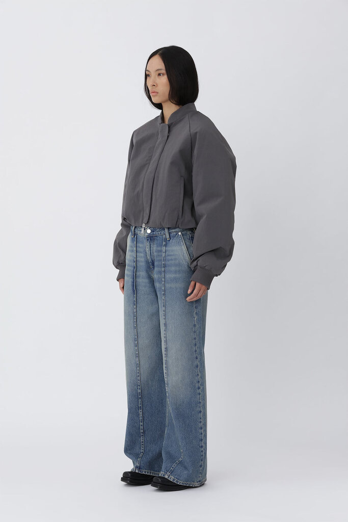 Won Hundred Won Hundred // Ola Bomber