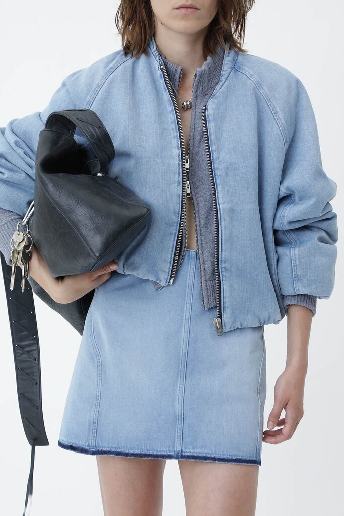 Won Hundred Won Hundred // Ola Denim