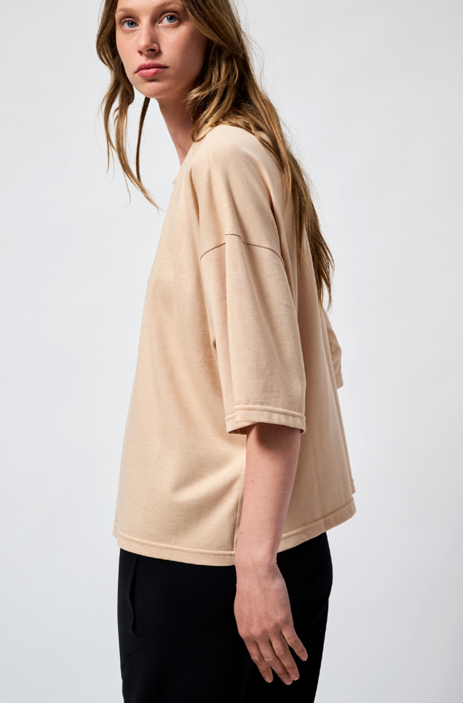 Monique van Heist MvH // Box SS