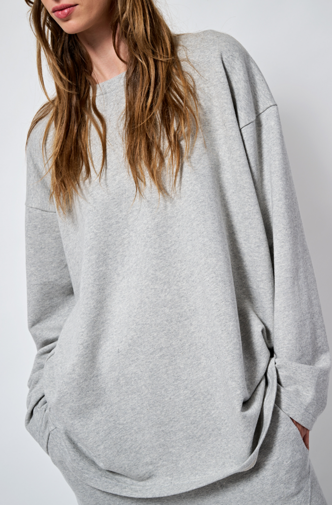 Monique van Heist MvH // Boy XL longsleeve Grey Sweat