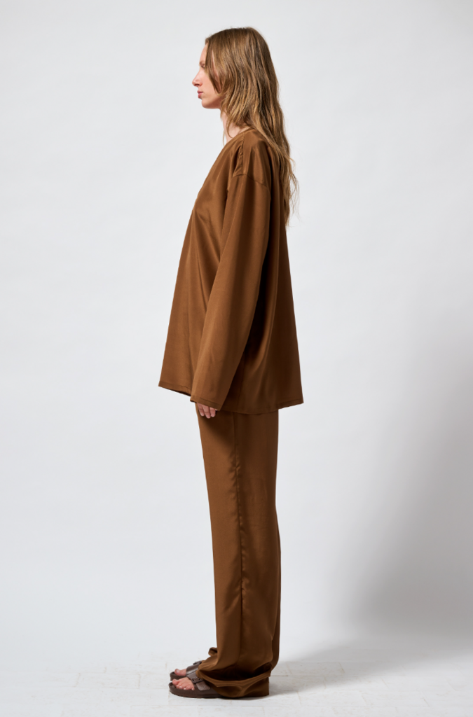 Monique van Heist MvH // V-LOL