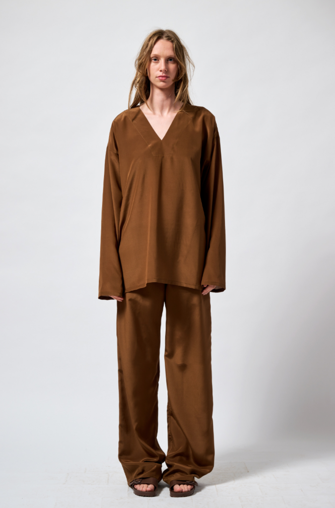 Monique van Heist MvH // V-LOL