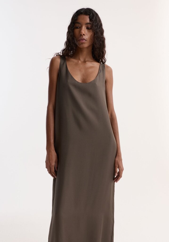 Róhe Róhe // Silk scoop-neck dress